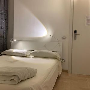 Studio con letto king size